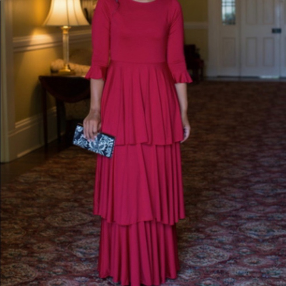Modest dress